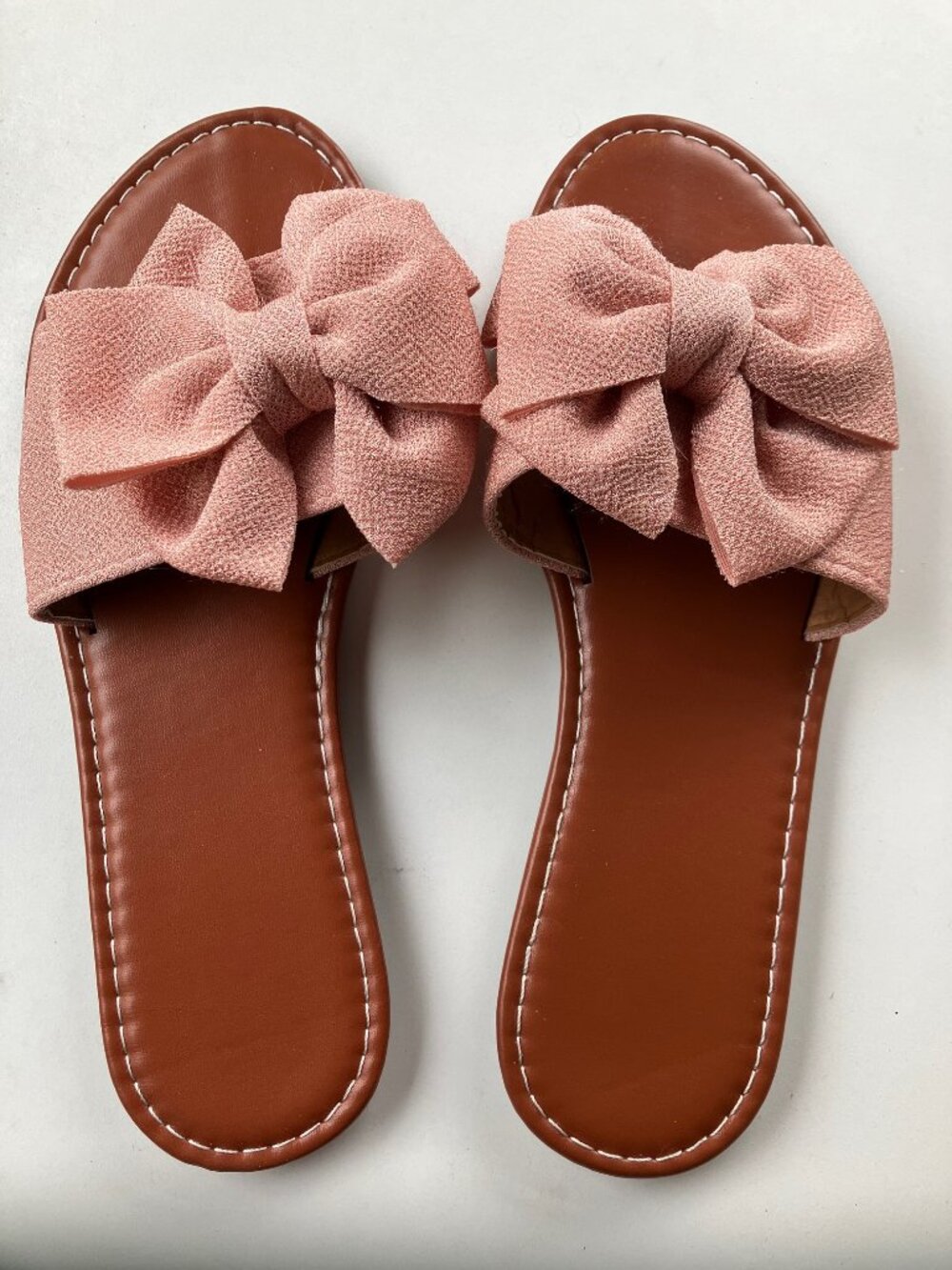 NWOT Flat Slides (Brand ?) Blush Bow Size 40 US Size 9-9.5